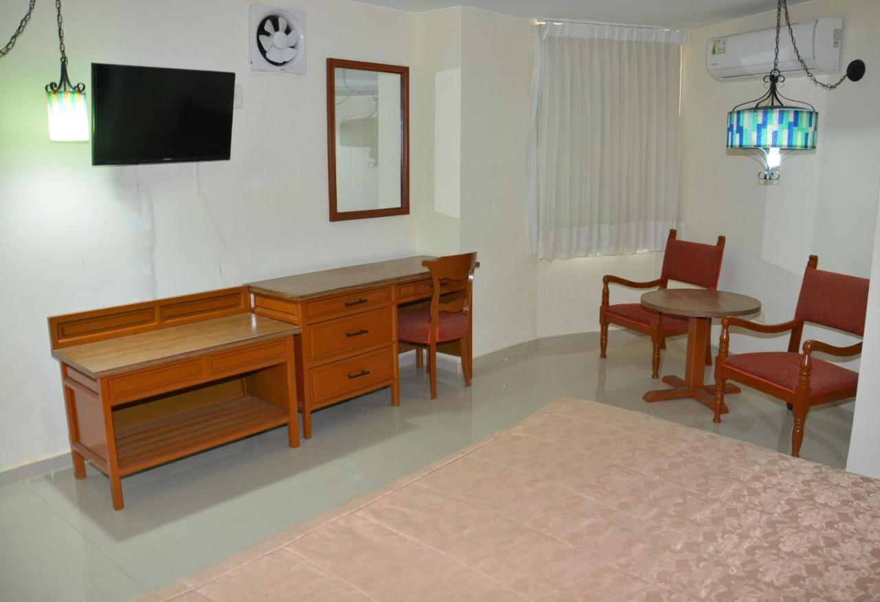 Maicao Internacional Hotel Buitenkant foto